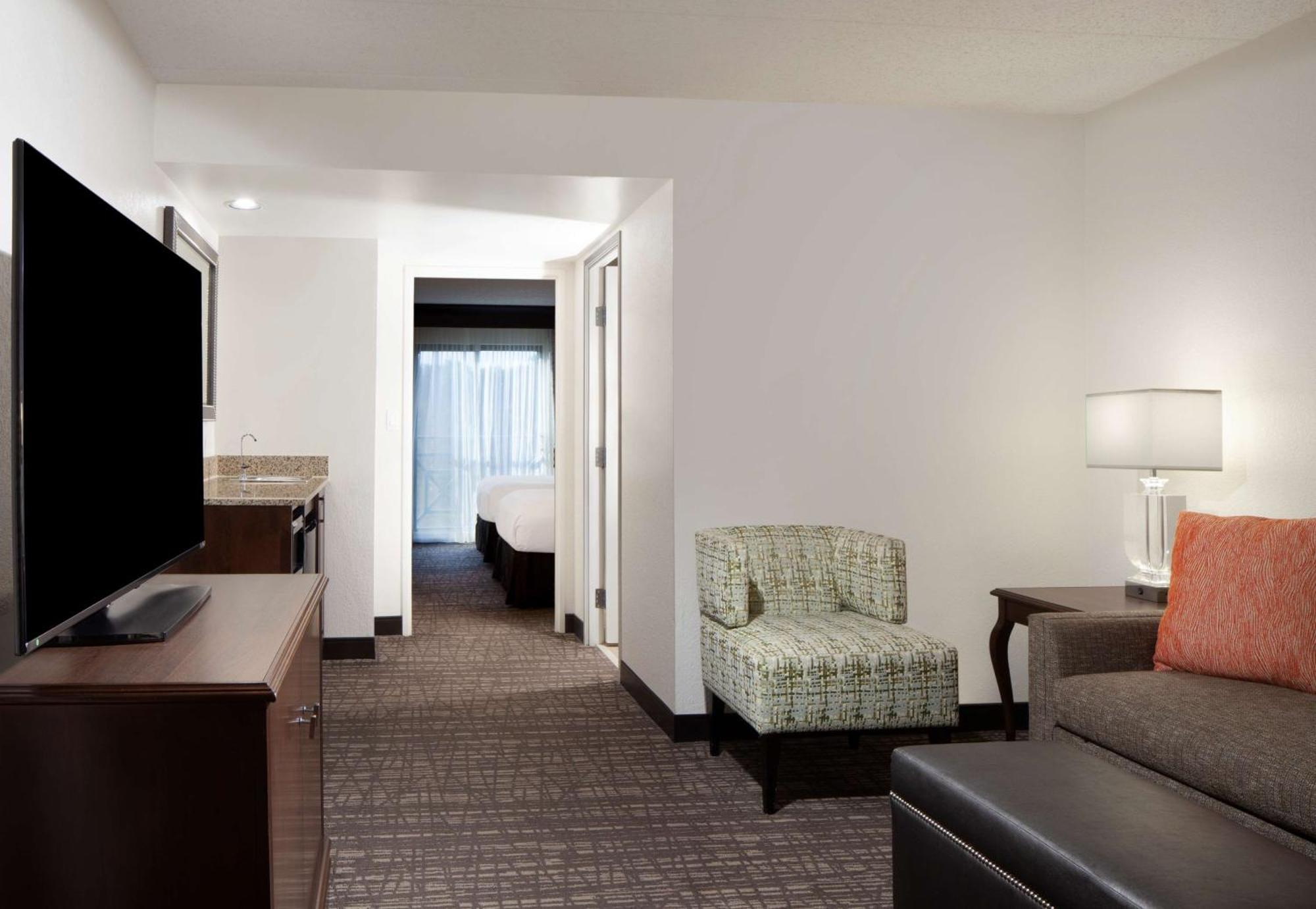 Embassy Suites By Hilton Philadelphia Airport Ngoại thất bức ảnh