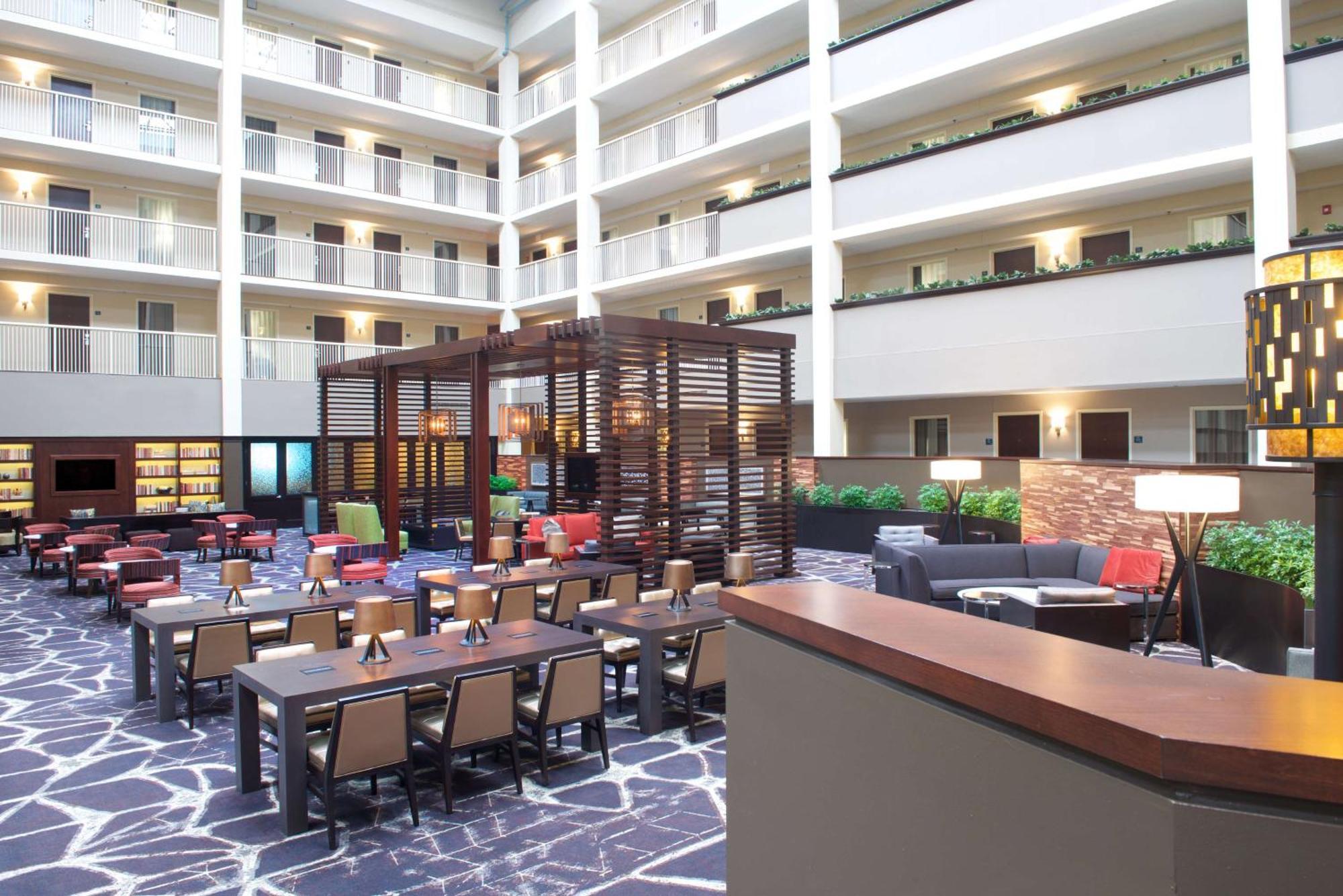 Embassy Suites By Hilton Philadelphia Airport Ngoại thất bức ảnh