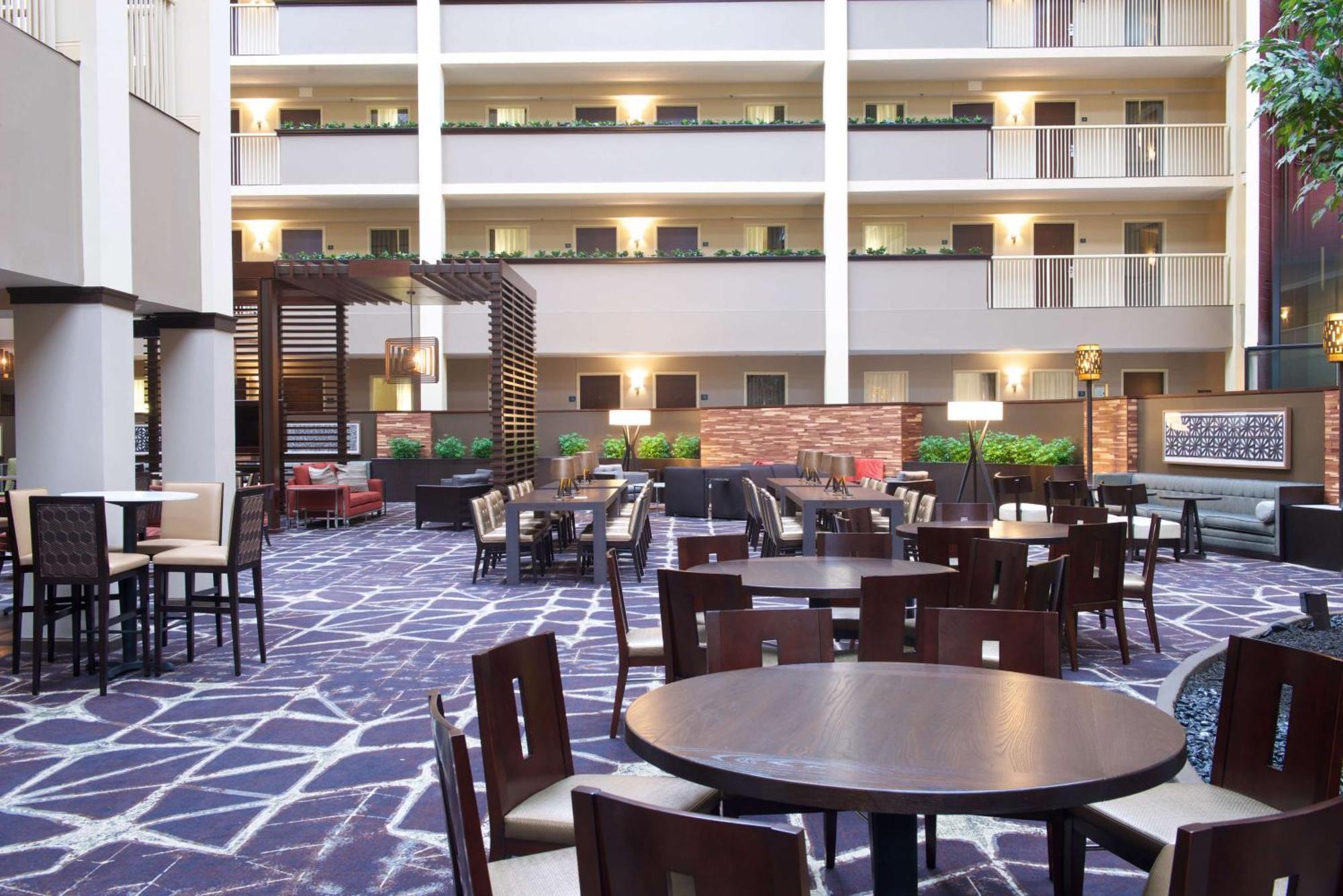 Embassy Suites By Hilton Philadelphia Airport Ngoại thất bức ảnh