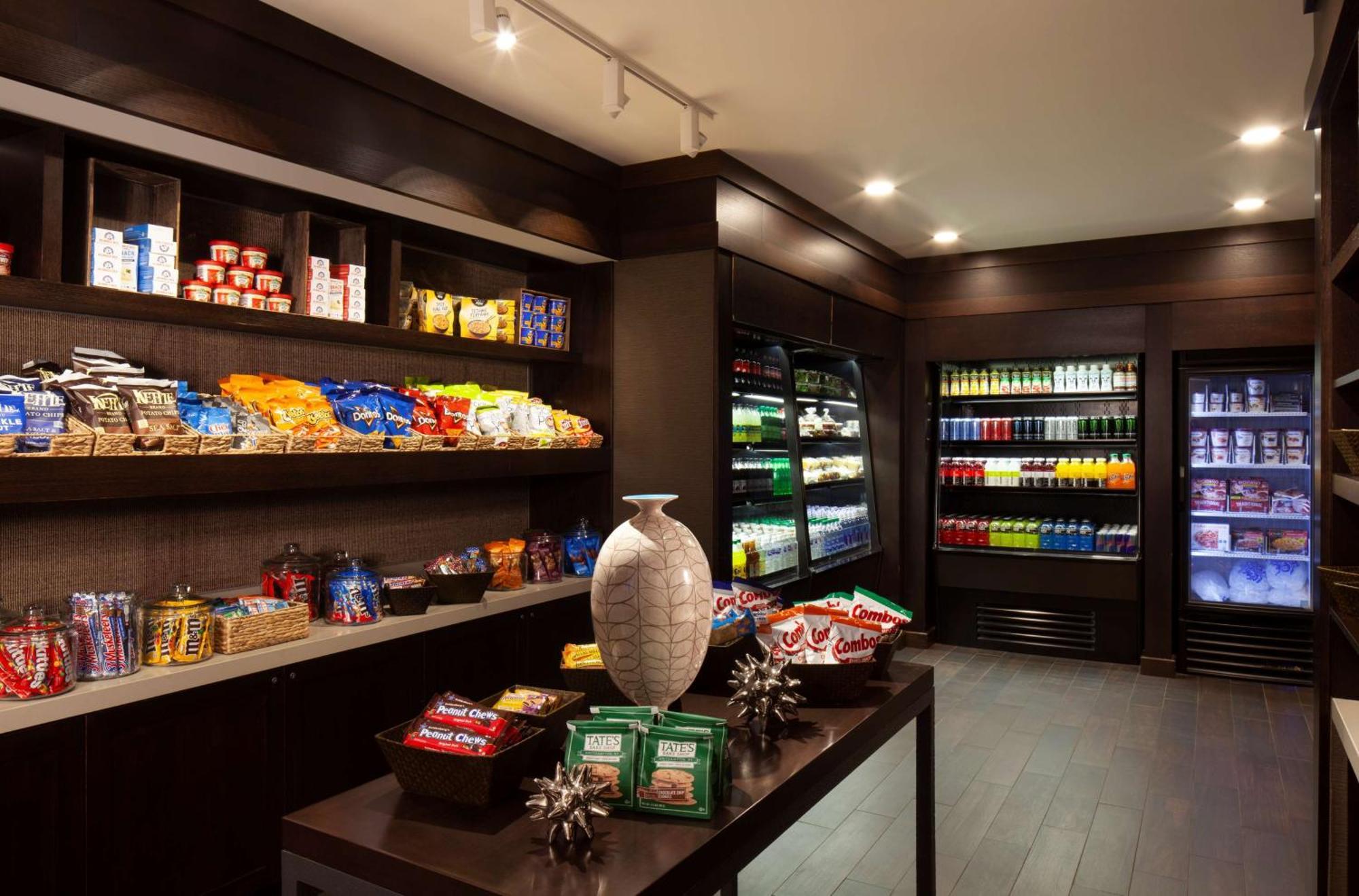 Embassy Suites By Hilton Philadelphia Airport Ngoại thất bức ảnh