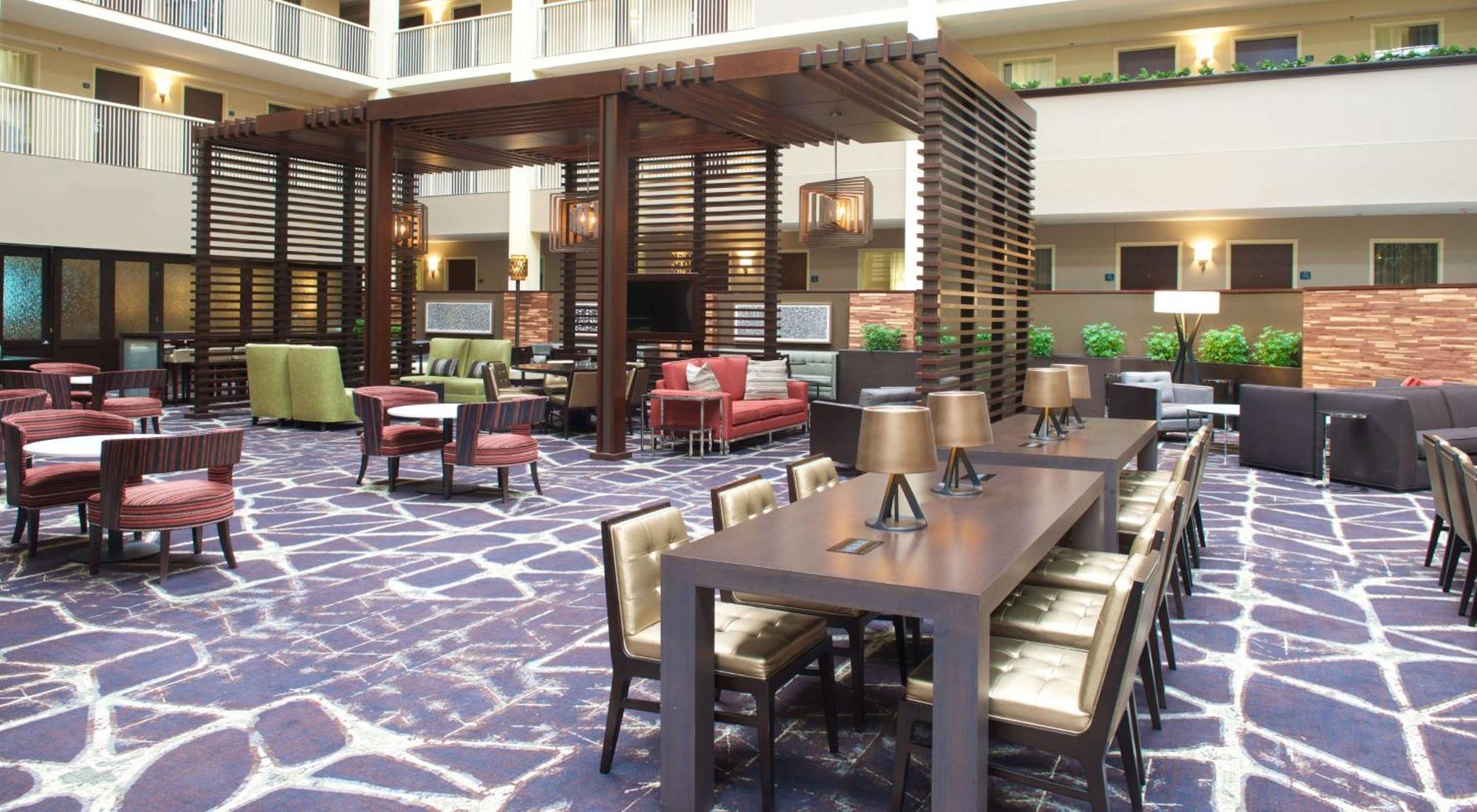 Embassy Suites By Hilton Philadelphia Airport Ngoại thất bức ảnh