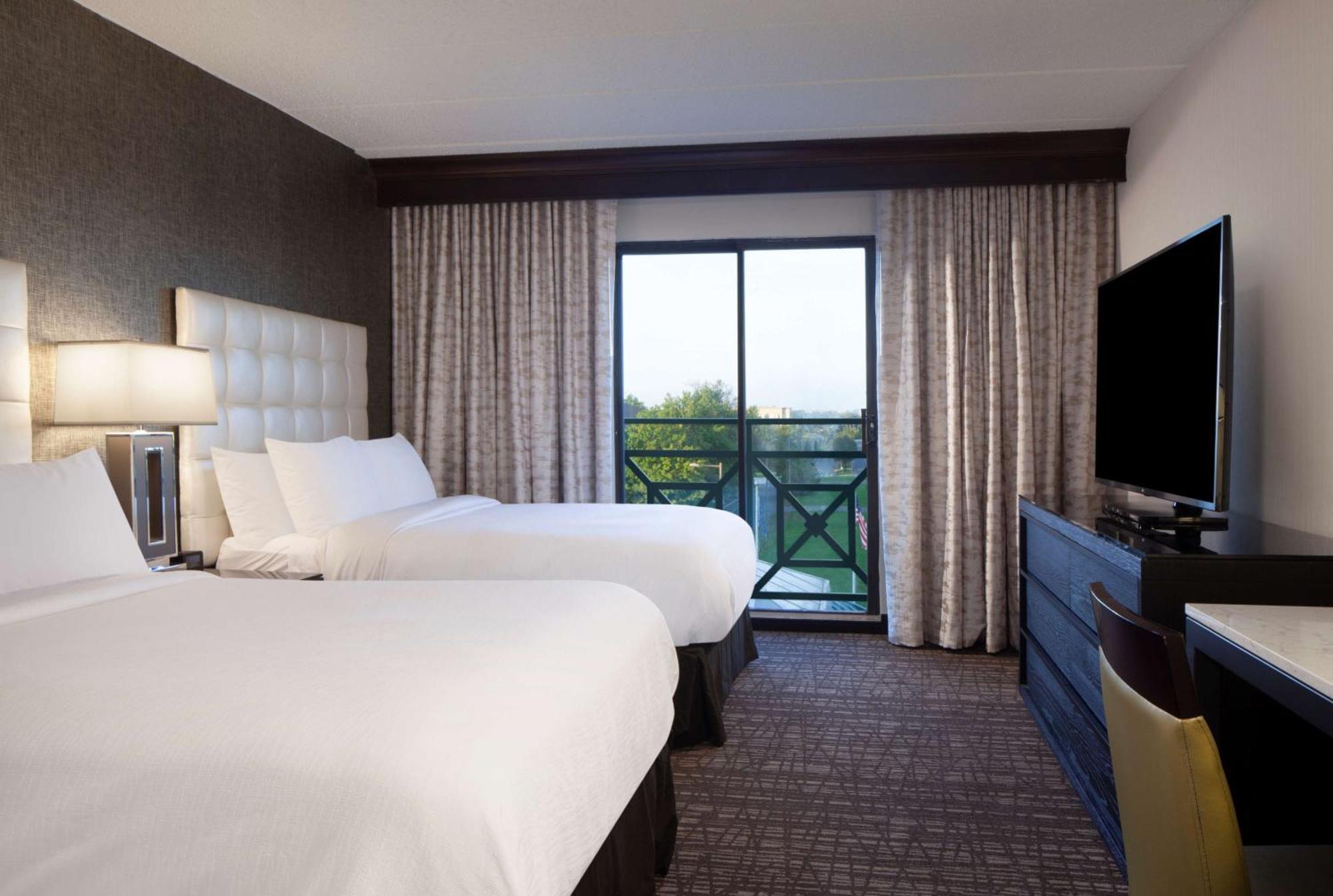 Embassy Suites By Hilton Philadelphia Airport Ngoại thất bức ảnh