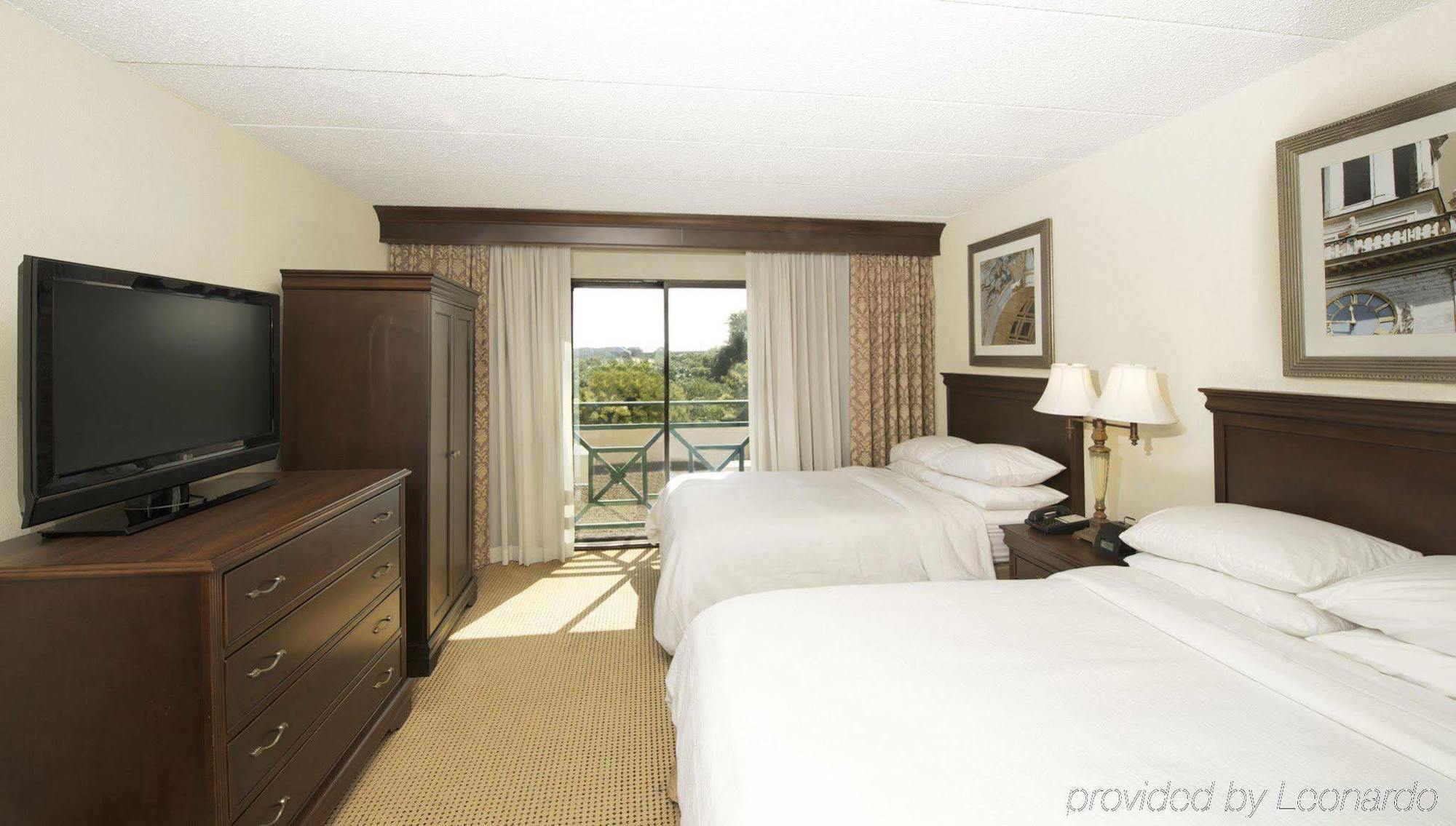 Embassy Suites By Hilton Philadelphia Airport Ngoại thất bức ảnh