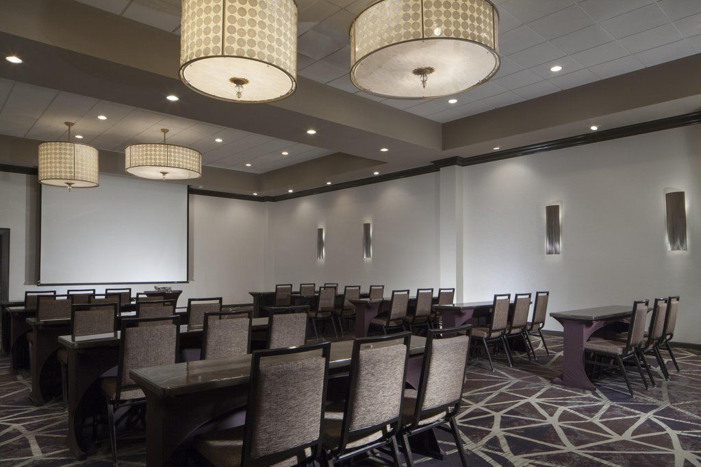 Embassy Suites By Hilton Philadelphia Airport Ngoại thất bức ảnh